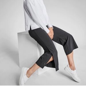 Athleta Tribeca Black Crop Wide Leg Performance Women’s Pants Size 8